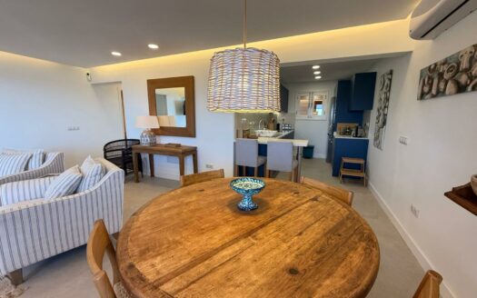 Precioso apartamento con vistas al mar