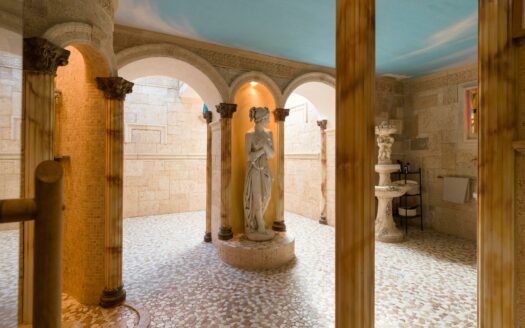 Exclusiva Propiedad de Lujo en Primera Línea con Vistas a las Dunas y al Mar