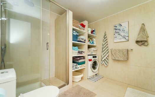 4 bedrooms frontline with private pool in Arguineguín