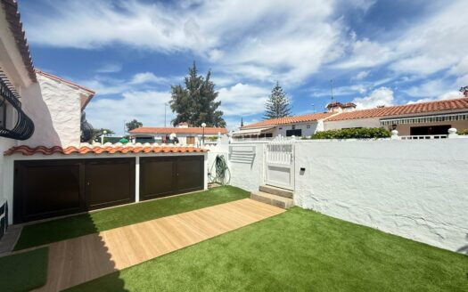 Bungalow con 2 terrazas y piscina comunitaria para EL VERANO