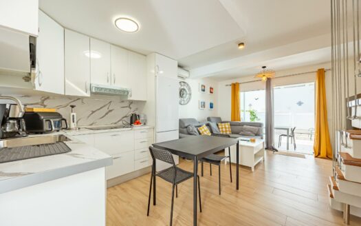 Precioso bungalow totalmente reformado y muy luminoso en Playa del Inglés