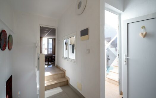 Mehrstöckiges Reihenhaus im Patronato de San Fernando