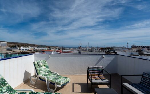 Mehrstöckiges Reihenhaus im Patronato de San Fernando