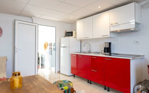 Mehrstöckiges Reihenhaus im Patronato de San Fernando