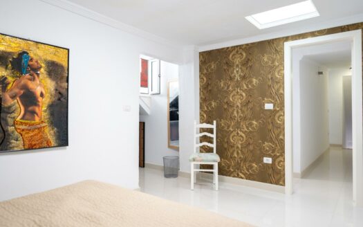 Mehrstöckiges Reihenhaus im Patronato de San Fernando