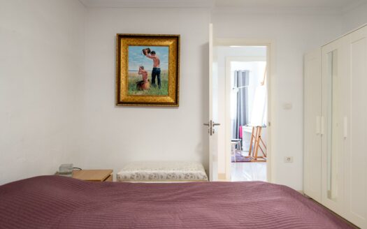 Mehrstöckiges Reihenhaus im Patronato de San Fernando