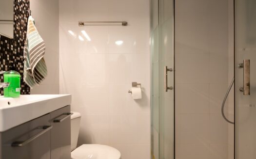 Mehrstöckiges Reihenhaus im Patronato de San Fernando