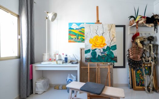 Mehrstöckiges Reihenhaus im Patronato de San Fernando