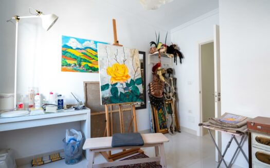 Mehrstöckiges Reihenhaus im Patronato de San Fernando