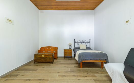 Casa Rural con Apartamento para Invitados con 11horas de agua Incluidas en Fataga