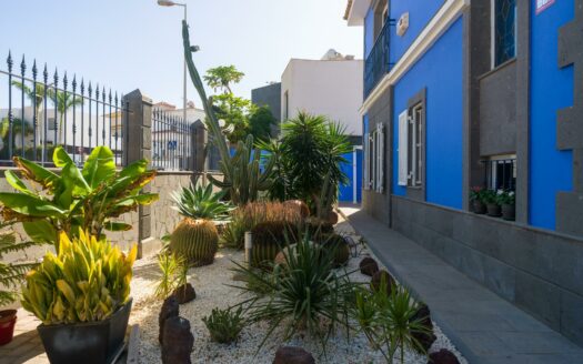 Chalet Independiente con vista mar y piscina privada en El Hornillo