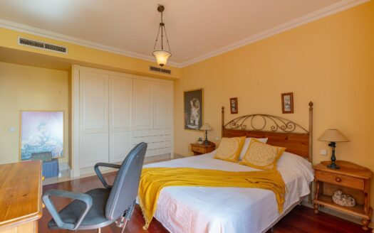 Villa en Sonnenland en venta en primera línea con vistas impresionantes