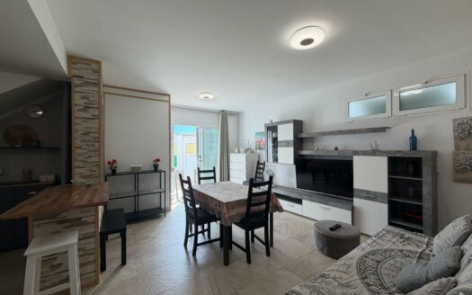 Alquiler duplex con azotea El Tablero