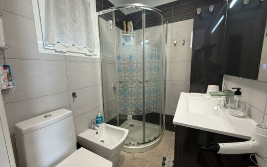 Alquiler duplex con azotea El Tablero