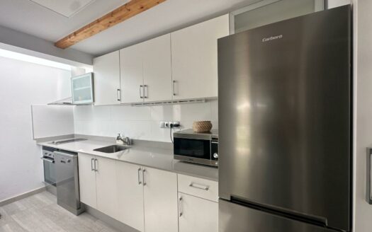 Bungalow con terraza privada y piscina comunitaria