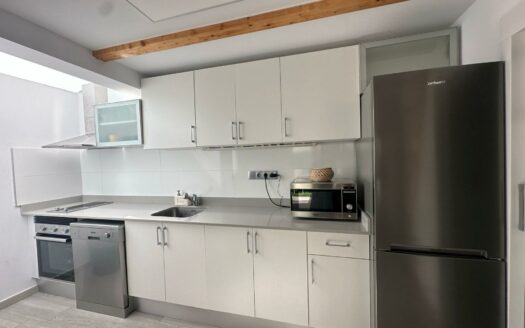 Bungalow con terraza privada y piscina comunitaria