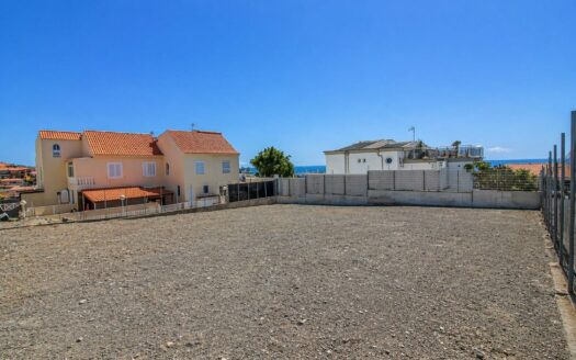 Modern semi-detached villa in Patalavaca with sea views – licensed project ready to build