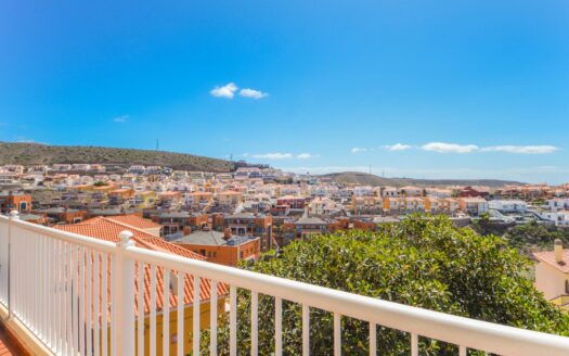 Nuevo apartamento de 2 dormitorios con vistas al mar en Loma Dos