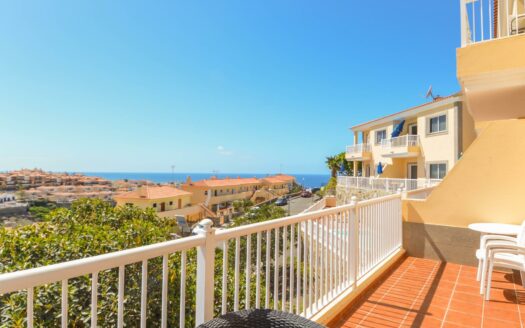 Nuevo apartamento de 2 dormitorios con vistas al mar en Loma Dos