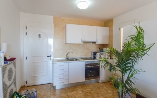 Nuevo apartamento de 2 dormitorios con vistas al mar en Loma Dos