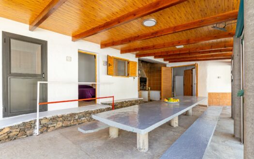 Casa Rural con Apartamento para Invitados con 11horas de agua Incluidas en Fataga