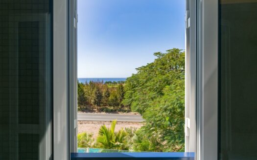 Chalet Independiente con vista mar y piscina privada en El Hornillo