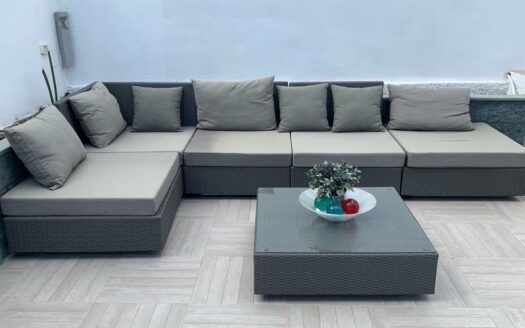 Dúplex reformado con piscina comunitaria