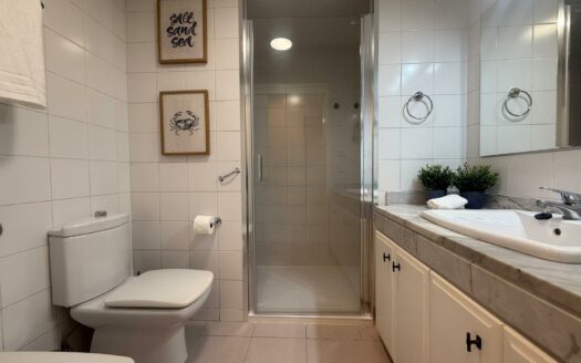 ¡Apartamento luminoso con vistas al mar en Las Canteras- ALQUILER DE TEMPORADA!