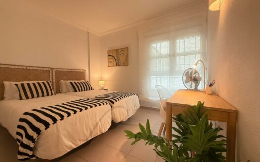 ¡Apartamento luminoso con vistas al mar en Las Canteras- ALQUILER DE TEMPORADA!