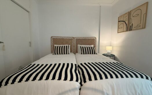 ¡Apartamento luminoso con vistas al mar en Las Canteras- ALQUILER DE TEMPORADA!