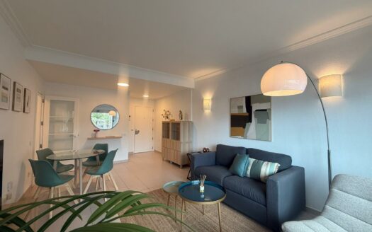 ¡Apartamento luminoso con vistas al mar en Las Canteras- ALQUILER DE TEMPORADA!