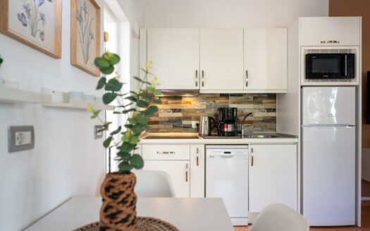 A charming bungalow in a quiet complex next to the golf course