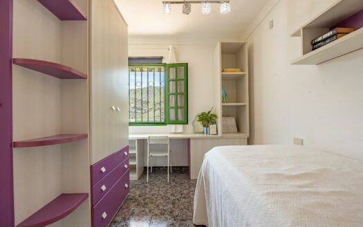 Seltene Gelegenheit in Puerto Rico: 4-Zimmer-Apartment mit Meerblick