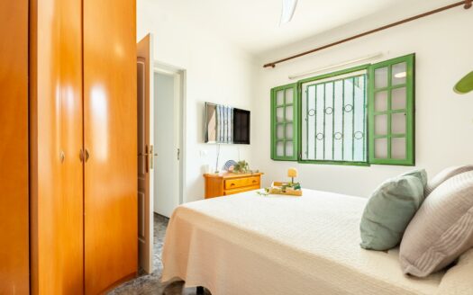 Seltene Gelegenheit in Puerto Rico: 4-Zimmer-Apartment mit Meerblick