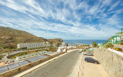 Seltene Gelegenheit in Puerto Rico: 4-Zimmer-Apartment mit Meerblick