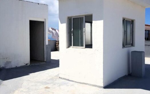 Geräumiges Haus mit privater Dachterrasse und 830 m² Grundstück in El Salobre – San Bartolomé de Tir
