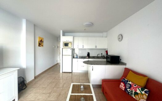Apartamento con piscina comunitaria en Playa del Cura