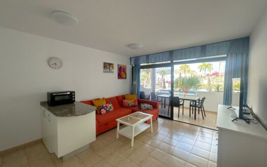 Apartamento con piscina comunitaria en Playa del Cura