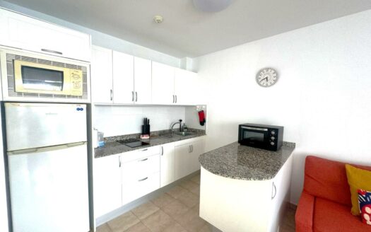 Apartamento con piscina comunitaria en Playa del Cura