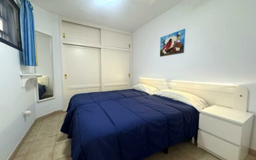Apartamento con piscina comunitaria en Playa del Cura