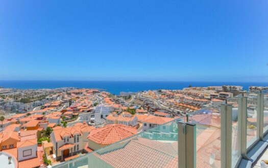 Paradies am Atlantik: Exklusives 3-Zimmer-Apartment mit Infinity-Pool in Arguineguín