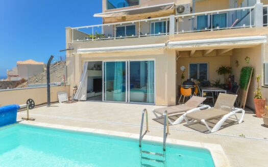 Paradies am Atlantik: Exklusives 3-Zimmer-Apartment mit Infinity-Pool in Arguineguín