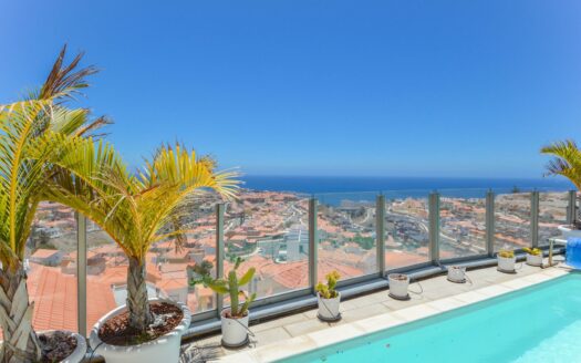 Paradies am Atlantik: Exklusives 3-Zimmer-Apartment mit Infinity-Pool in Arguineguín