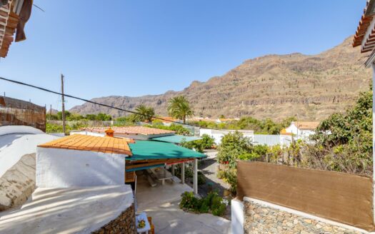 Landhaus mit Gästeapartment und 11 Stunden Bewässerungswasser inklusive in Fataga
