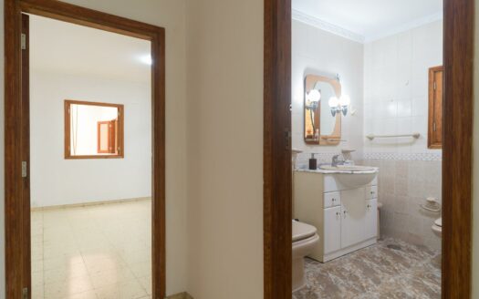 Edificio en venta con gran potencial en zona El Doctoral