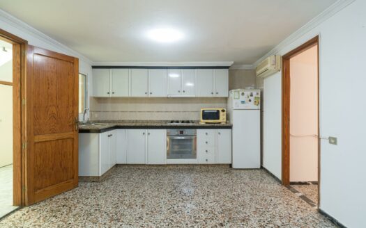 Edificio en venta con gran potencial en zona El Doctoral