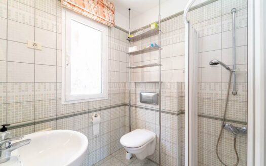 Exclusiva villa en Avenida Lechugal, Tauro