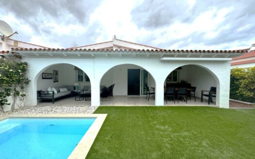 Espectacular inmueble con jardín