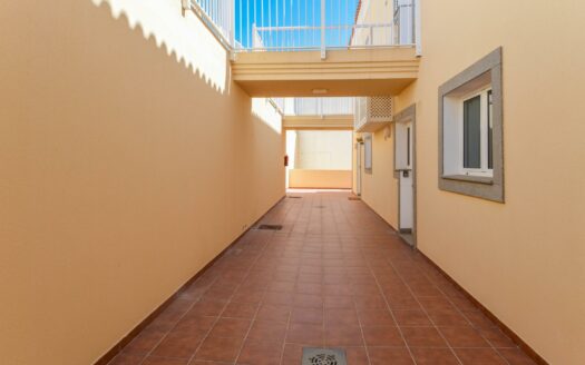 Nuevo apartamento de 2 dormitorios con vistas al mar en Loma Dos
