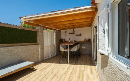 Bungalow reformado con terraza privada en Playa del Inglés